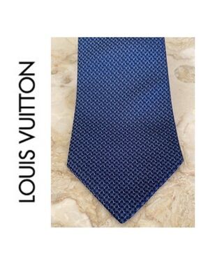 Louis Vuitton LV Monogram 100% Silk Tie